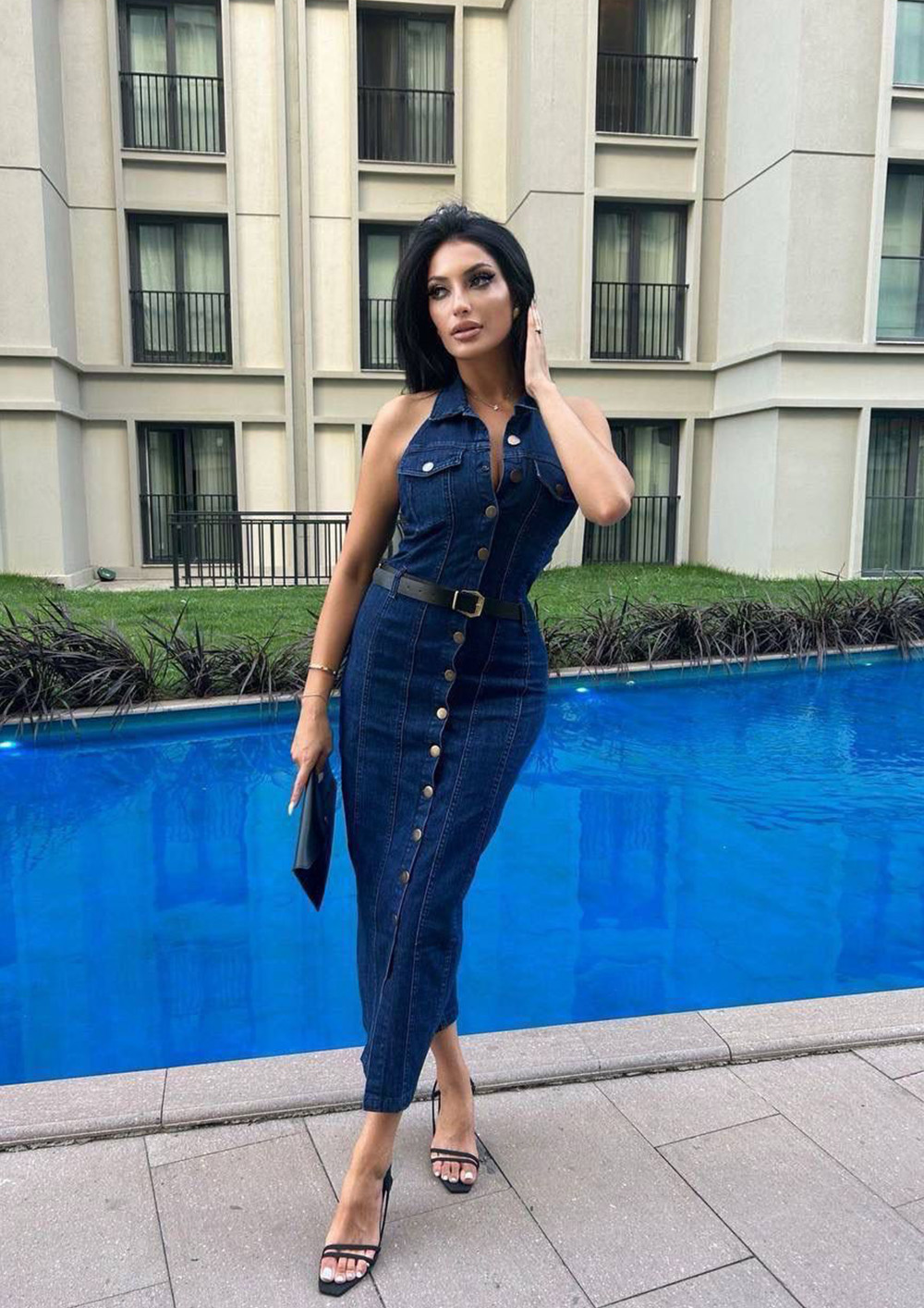 Model 698 | Sırt Dekolteli Yakalı Kot Elbise